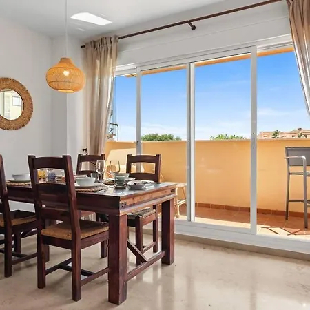 Casa Bonita De La Cala Five Minute Flat Walk To The Town Centre Lejlighed